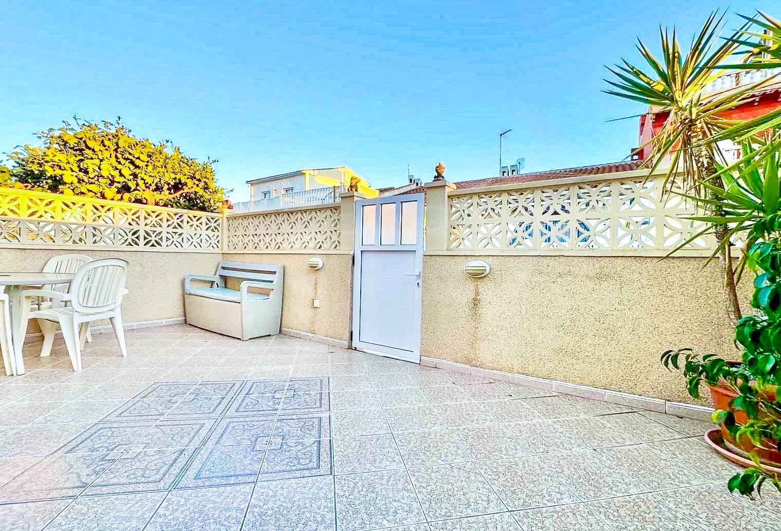 3 bedroom Townhouse for sale in El Chaparral with pool - € 199,000 (Ref: 10153990)