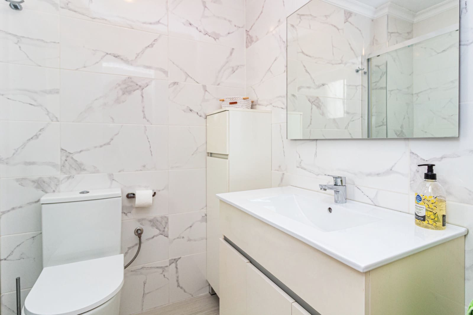 2 sypialnia Penthouse na sprzedaż w Torrevieja z basenem - 152 000 € (Ref: 10155912)