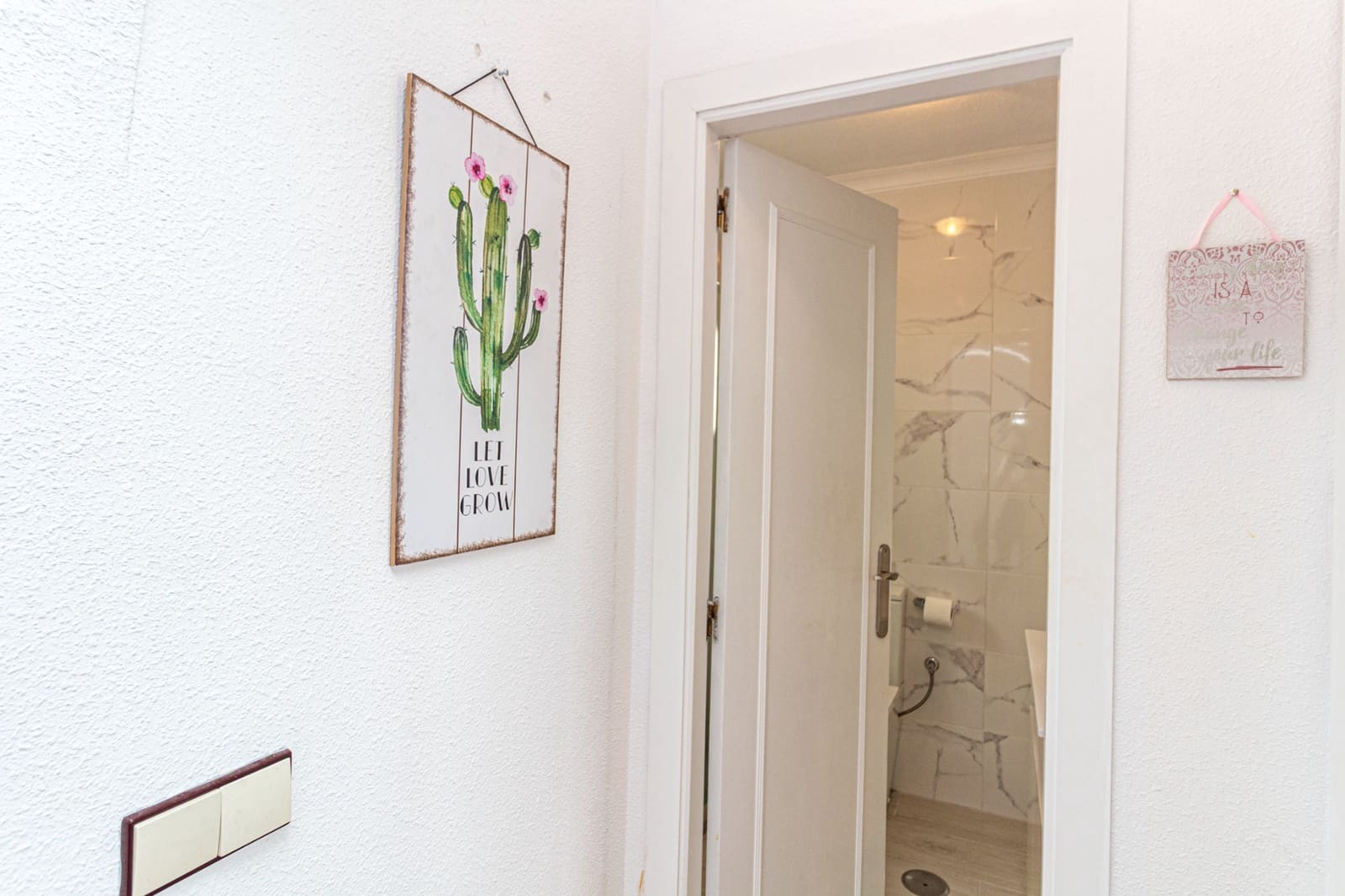 2 sypialnia Penthouse na sprzedaż w Torrevieja z basenem - 152 000 € (Ref: 10155912)