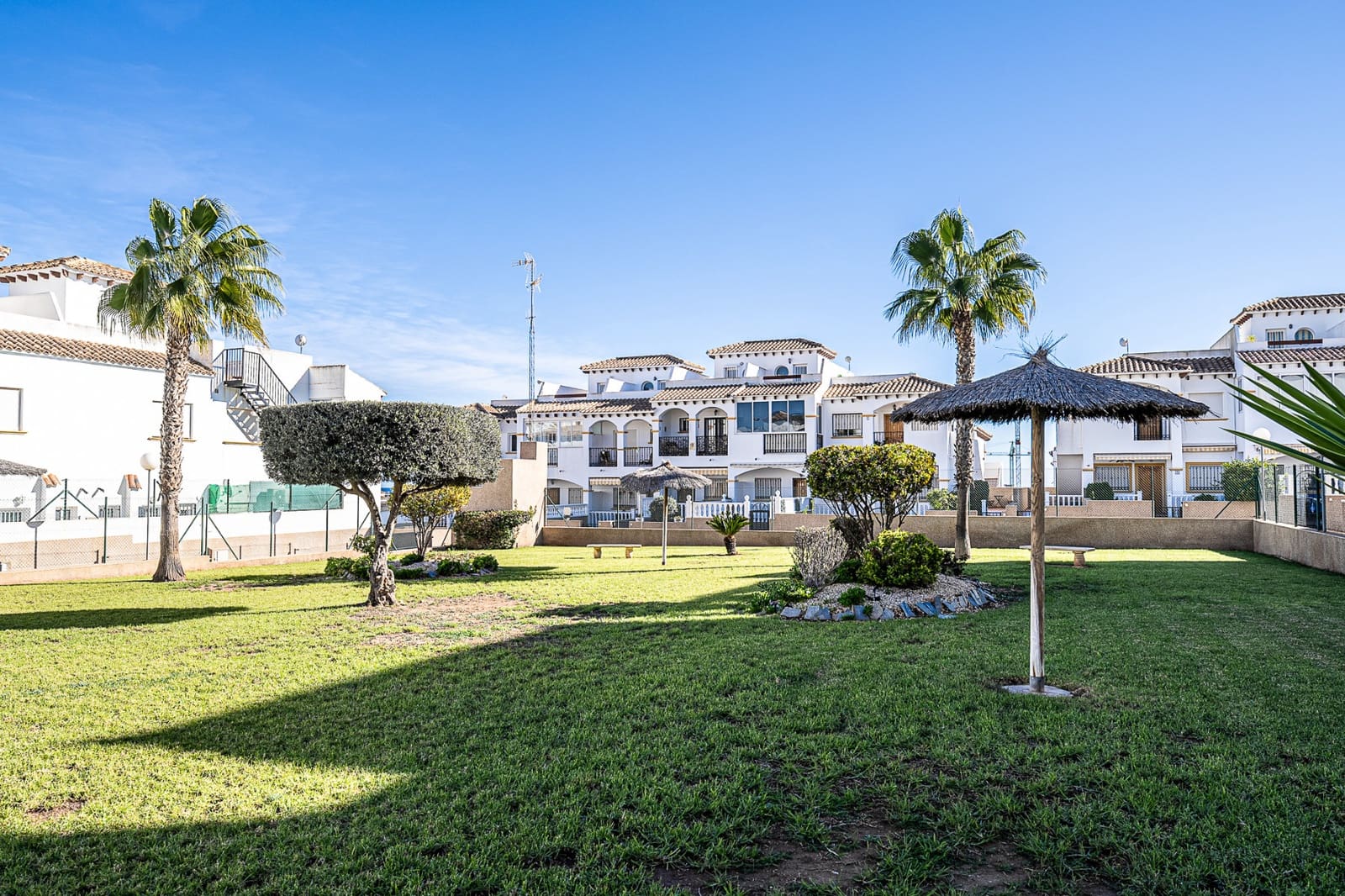 2 Zimmer Penthouse zu verkaufen in Orihuela Costa mit Pool Garage - 199.900 € (Ref: 10156203)