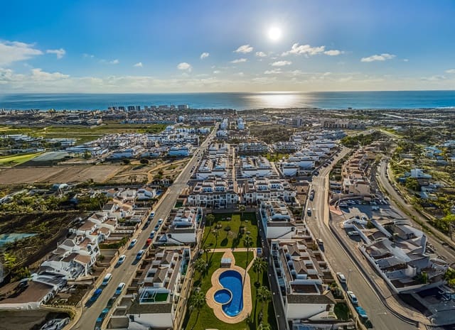 2 camera da letto Attico in vendita in Punta Prima, Orihuela con piscina garage - 199.900 € (Rif: 10156203)