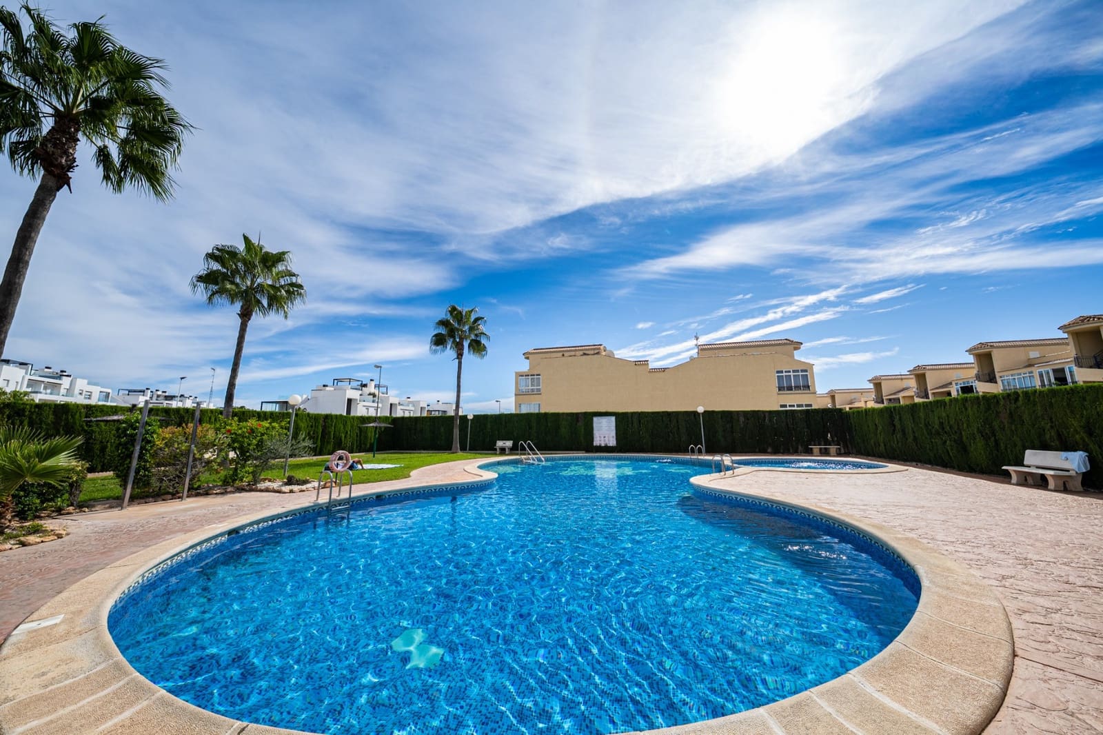 2 soveværelse Lejlighed til salg i Orihuela Costa med swimmingpool - € 192.500 (Ref: 10158827)