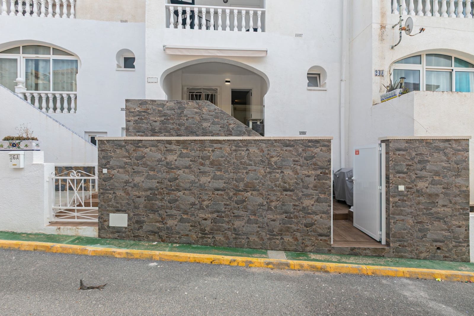 1 bedroom Bungalow for sale in Villamartin - € 120,000 (Ref: 10163403)
