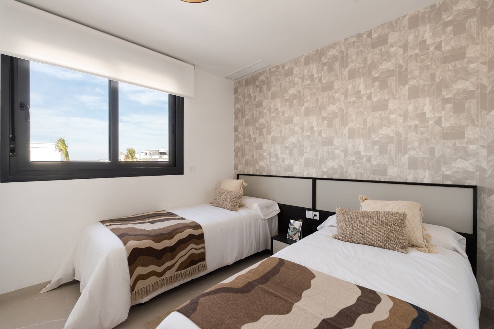 3 sypialnia Apartament na sprzedaż w Torrevieja z basenem - 387 000 € (Ref: 10167469)