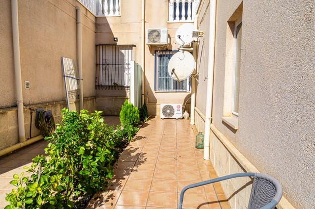 2 soveværelse Lejlighed til salg i Playa Flamenca, Orihuela med swimmingpool garage - € 215.000 (Ref: 10172135)