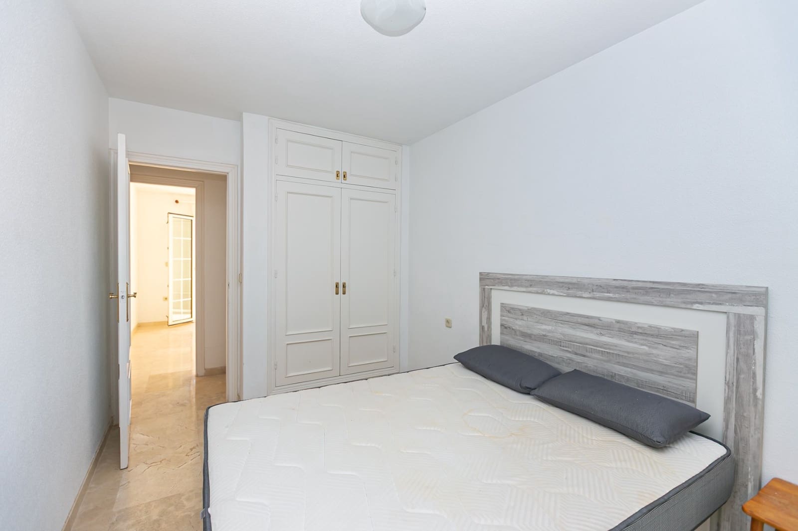 Casa de 2 habitaciones en Villamartin en venta con piscina - 279.900 € (Ref: 10175662)