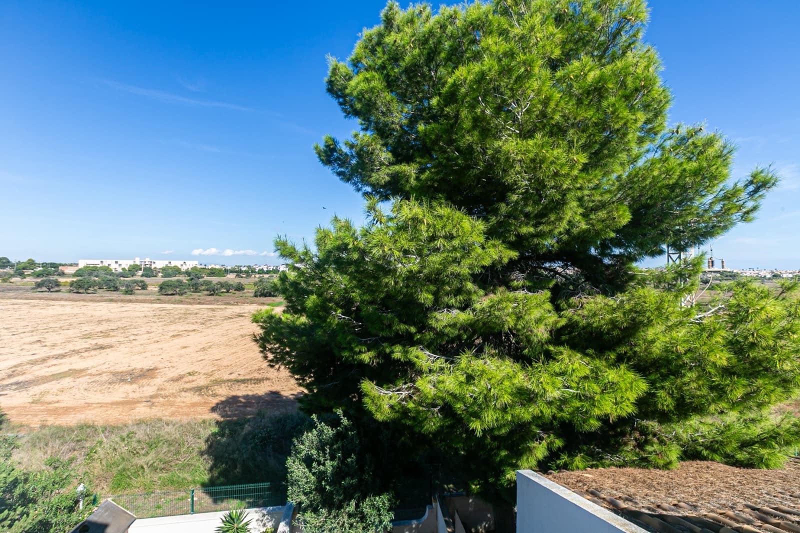 Casa de 2 habitaciones en Villamartin en venta con piscina - 279.900 € (Ref: 10175662)