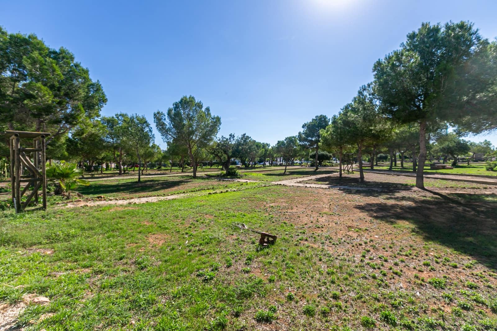 Casa de 2 habitaciones en Villamartin en venta con piscina - 279.900 € (Ref: 10175662)