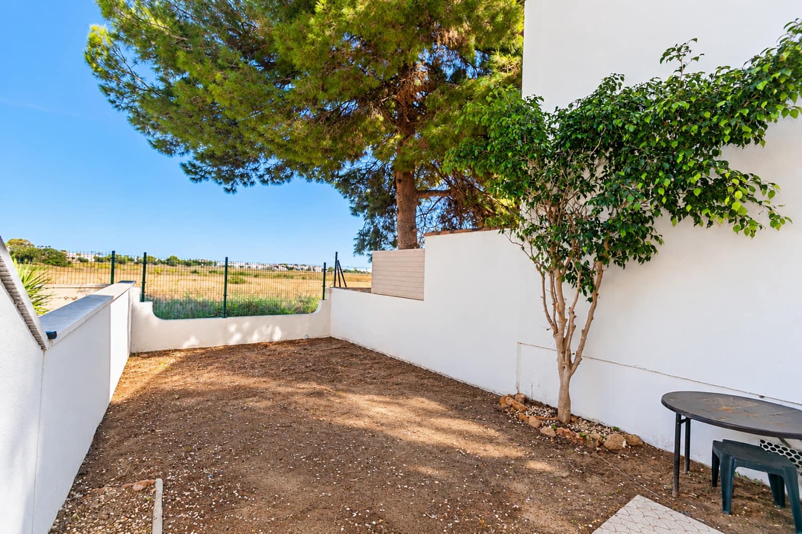 Casa de 2 habitaciones en Villamartin en venta con piscina - 279.900 € (Ref: 10175662)