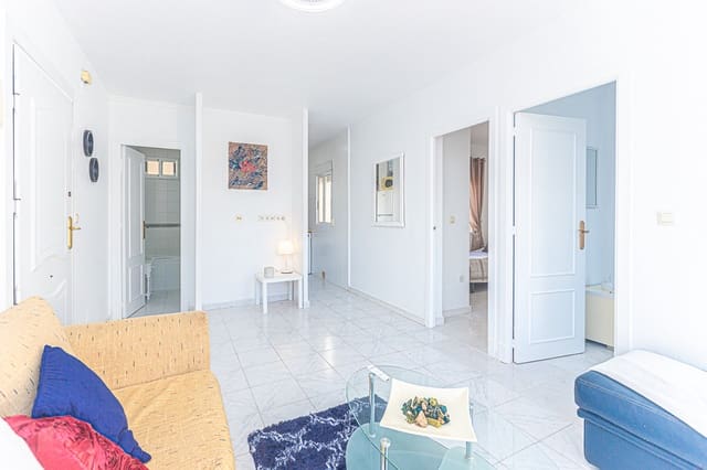 Ático de 2 habitaciones en El Chaparral - La Siesta - La Torreta, Torrevieja en venta con piscina - 129.000 € (Ref: 10175780)