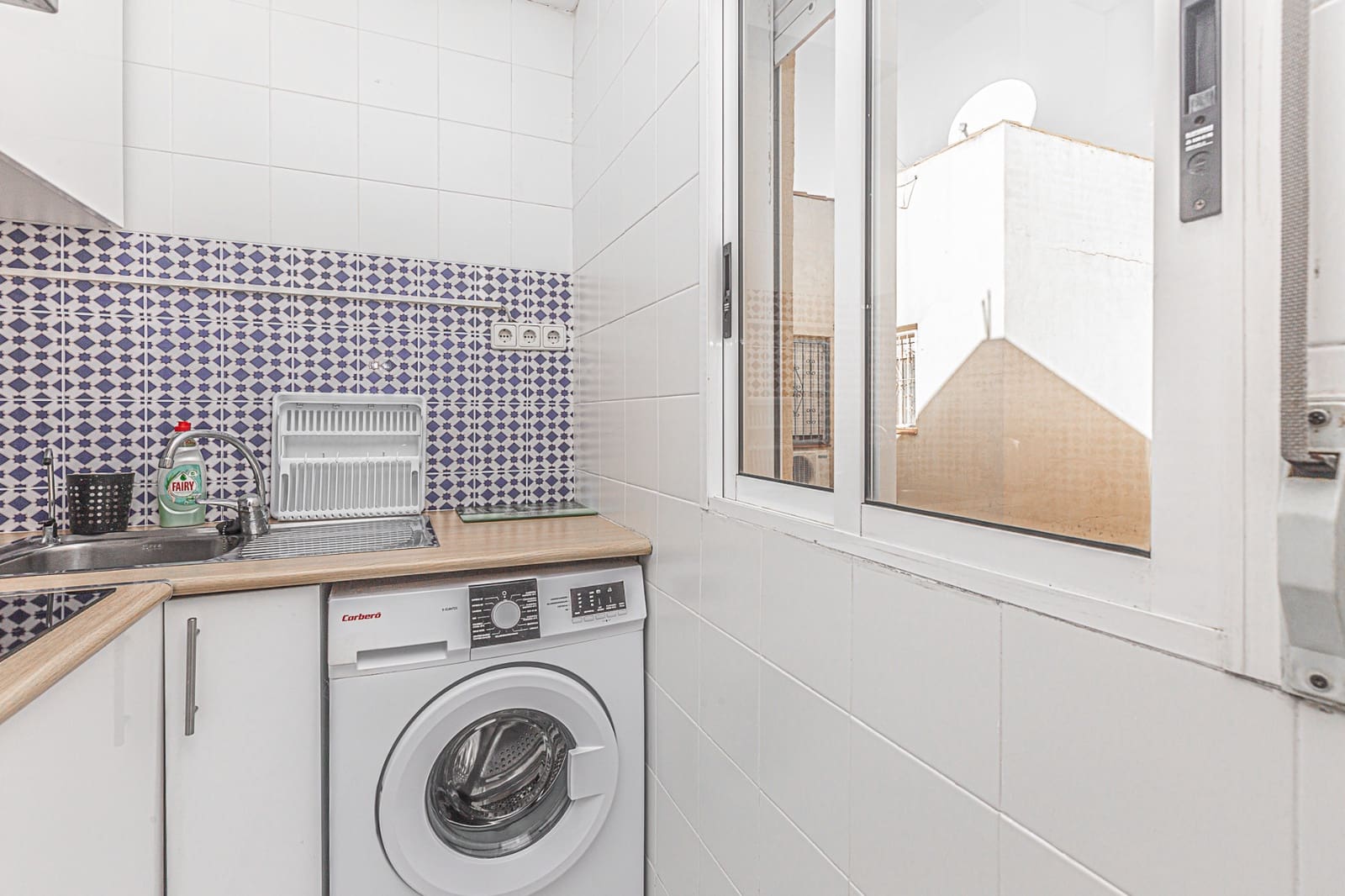 Ático de 2 habitaciones en Torrevieja en venta con piscina - 129.000 € (Ref: 10175780)