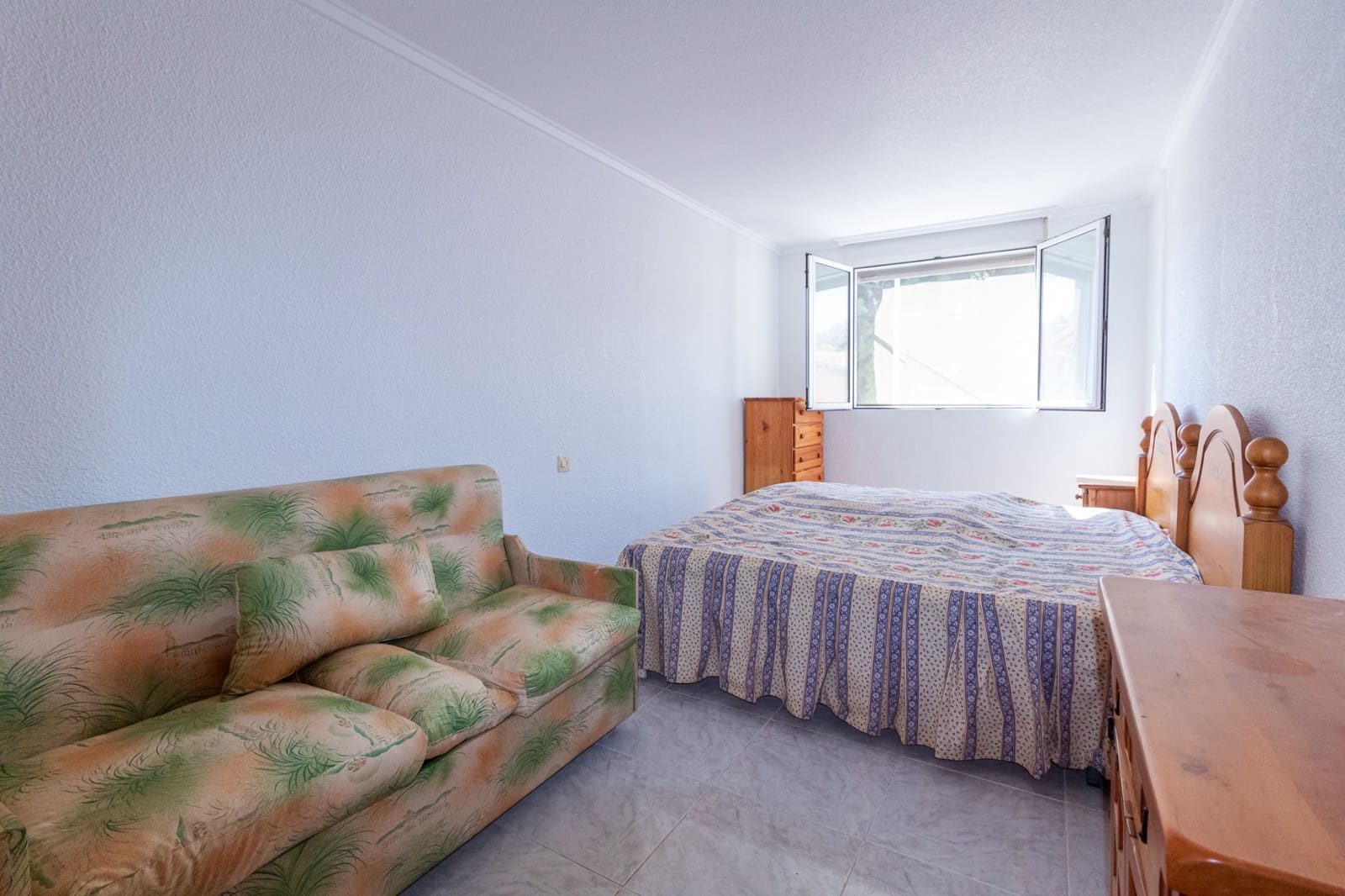 3 soveværelse Byhus til salg i Torrevieja - € 165.000 (Ref: 10181700)