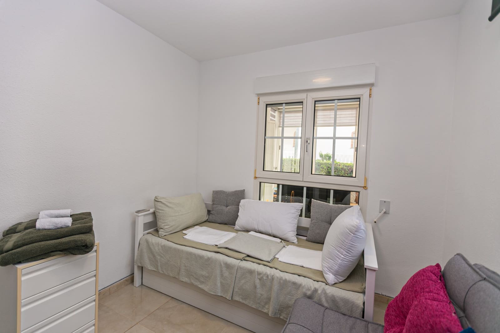4 quarto Moradia para venda em Villamartin com piscina garagem - 579 000 € (Ref: 10182027)
