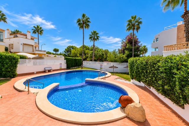 4 quarto Moradia para venda em Villamartin, Orihuela com piscina garagem - 579 000 € (Ref: 10182027)
