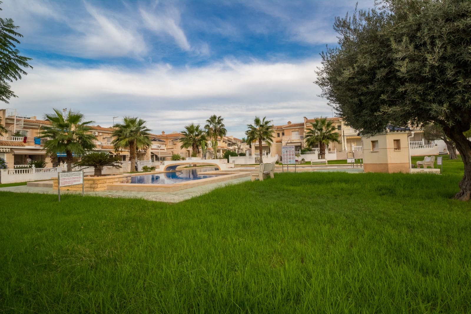 Casa de 2 habitaciones en Doña Pepa en venta con piscina - 149.000 € (Ref: 10182140)