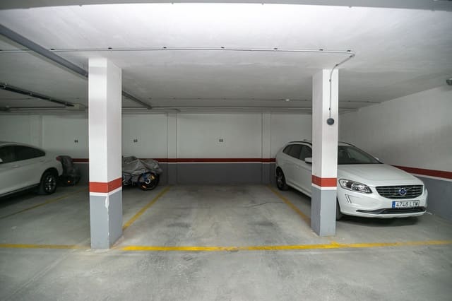 Garagem para arrendar em Playa Flamenca, Orihuela - 181 € (Ref: 10186117)