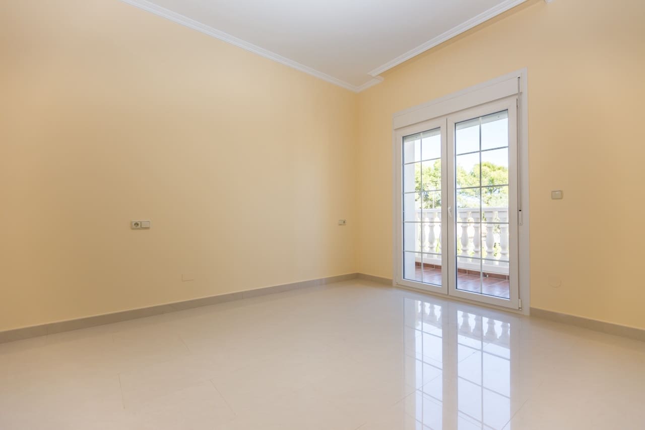 5 chambre Villa/Maison à vendre à Cabo Roig avec piscine - 910 000 € (Ref: 3668186)