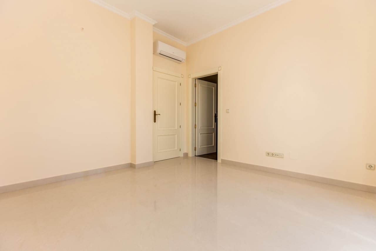 5 chambre Villa/Maison à vendre à Cabo Roig avec piscine - 910 000 € (Ref: 3668186)