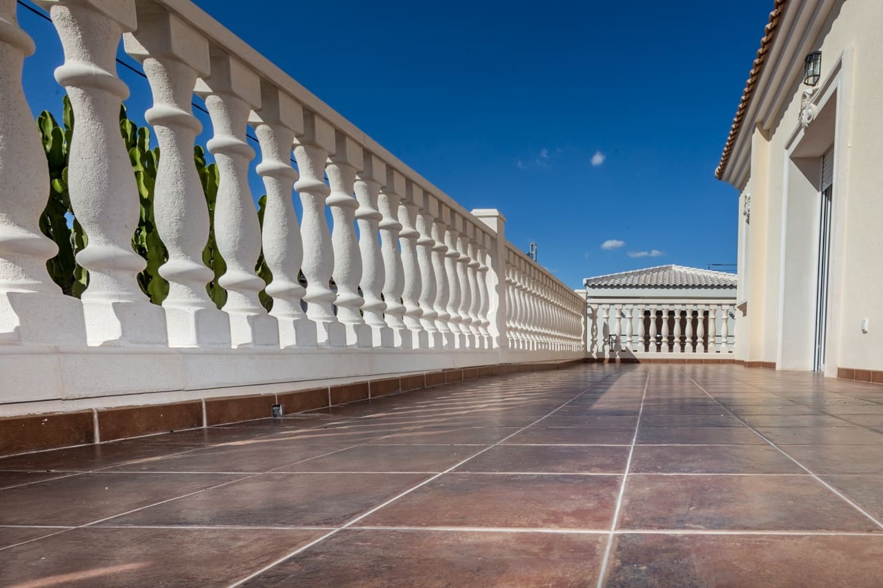 5 chambre Villa/Maison à vendre à Cabo Roig avec piscine - 910 000 € (Ref: 3668186)