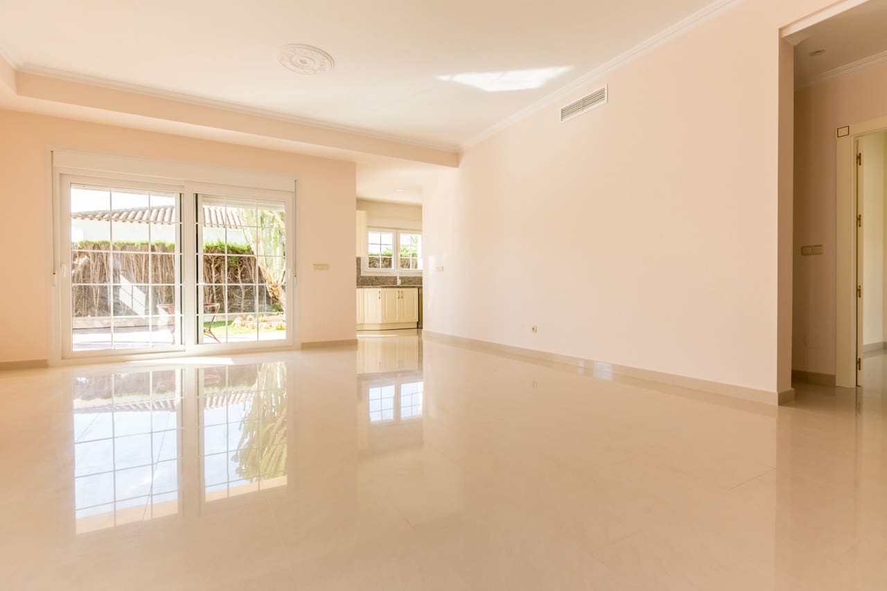 5 chambre Villa/Maison à vendre à Cabo Roig avec piscine - 910 000 € (Ref: 3668186)