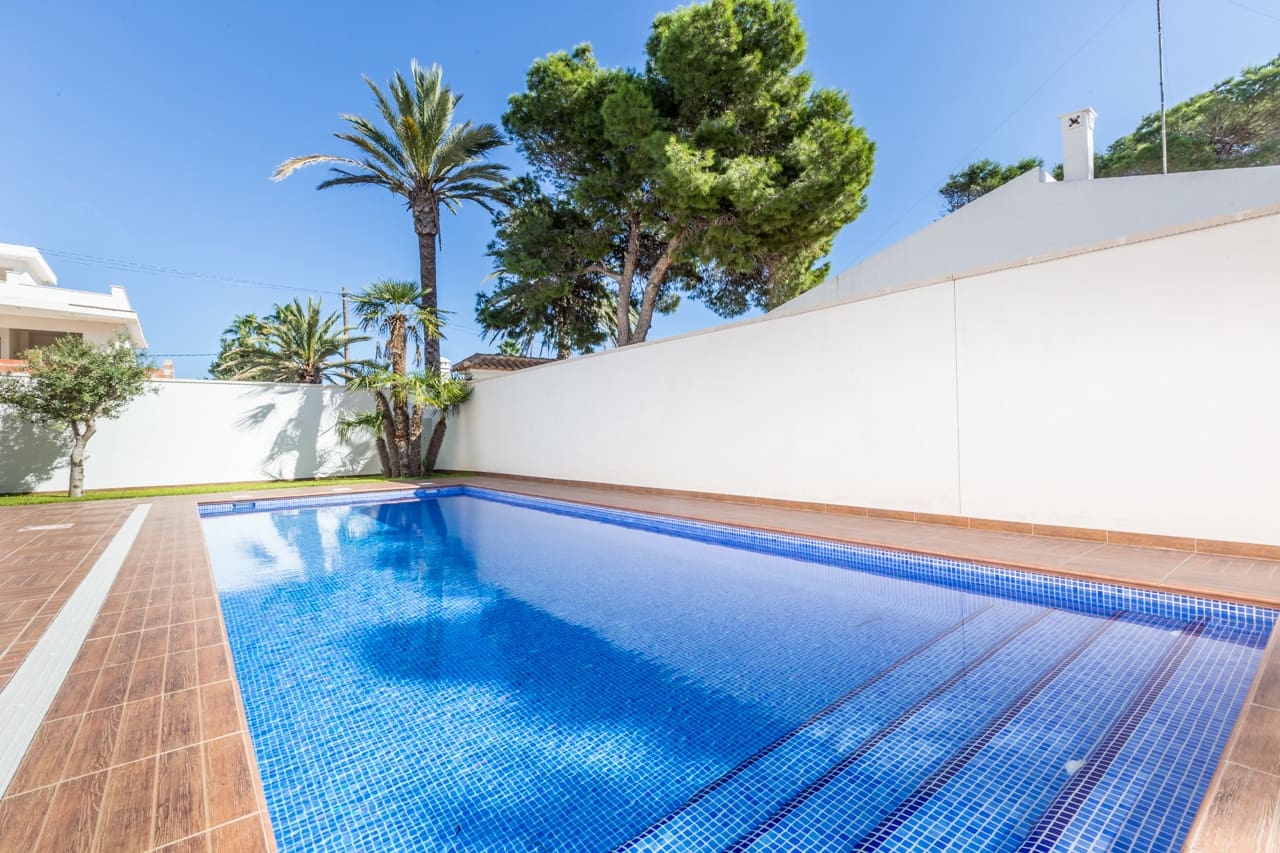 5 chambre Villa/Maison à vendre à Cabo Roig avec piscine - 910 000 € (Ref: 3668186)