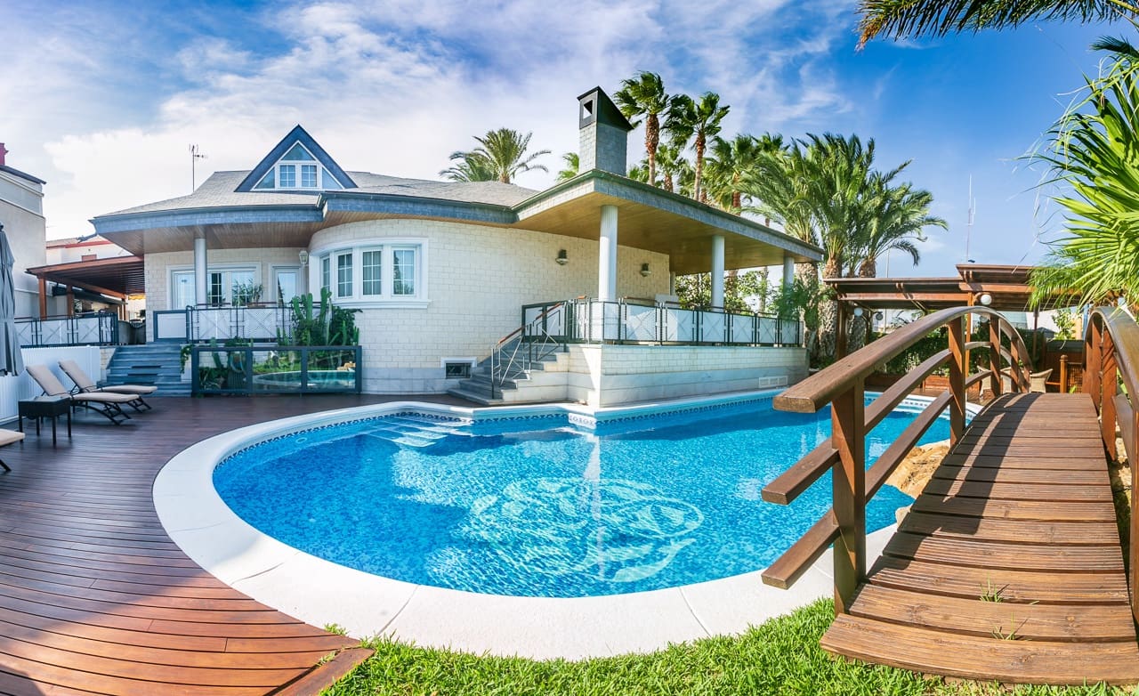 5 Zimmer Villa zu verkaufen in San Pedro del Pinatar mit Pool Garage - 1.690.000 € (Ref: 4165727)