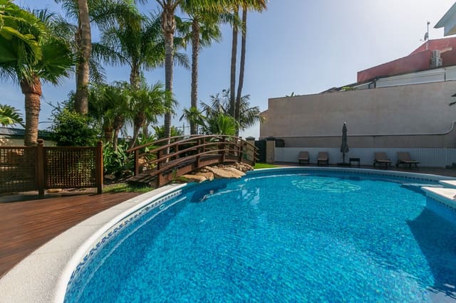 5 Zimmer Villa zu verkaufen in San Pedro del Pinatar ciudad, San Pedro del Pinatar mit Pool Garage - 1.690.000 € (Ref: 4165727)