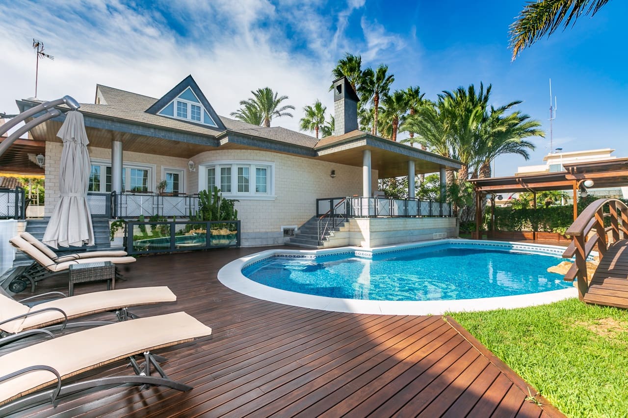 5 Zimmer Villa zu verkaufen in San Pedro del Pinatar mit Pool Garage - 1.690.000 € (Ref: 4165727)