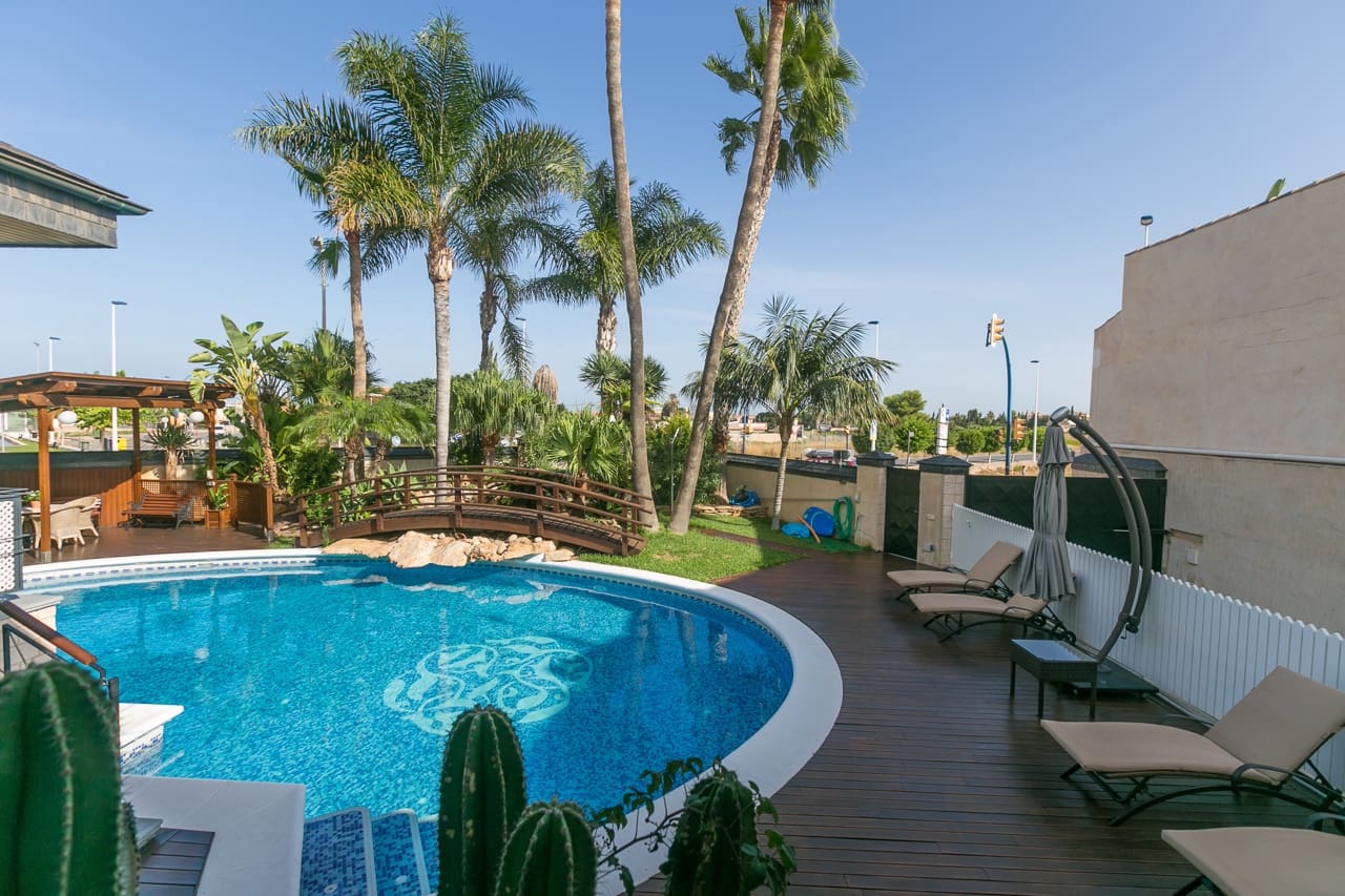 5 Zimmer Villa zu verkaufen in San Pedro del Pinatar mit Pool Garage - 1.690.000 € (Ref: 4165727)