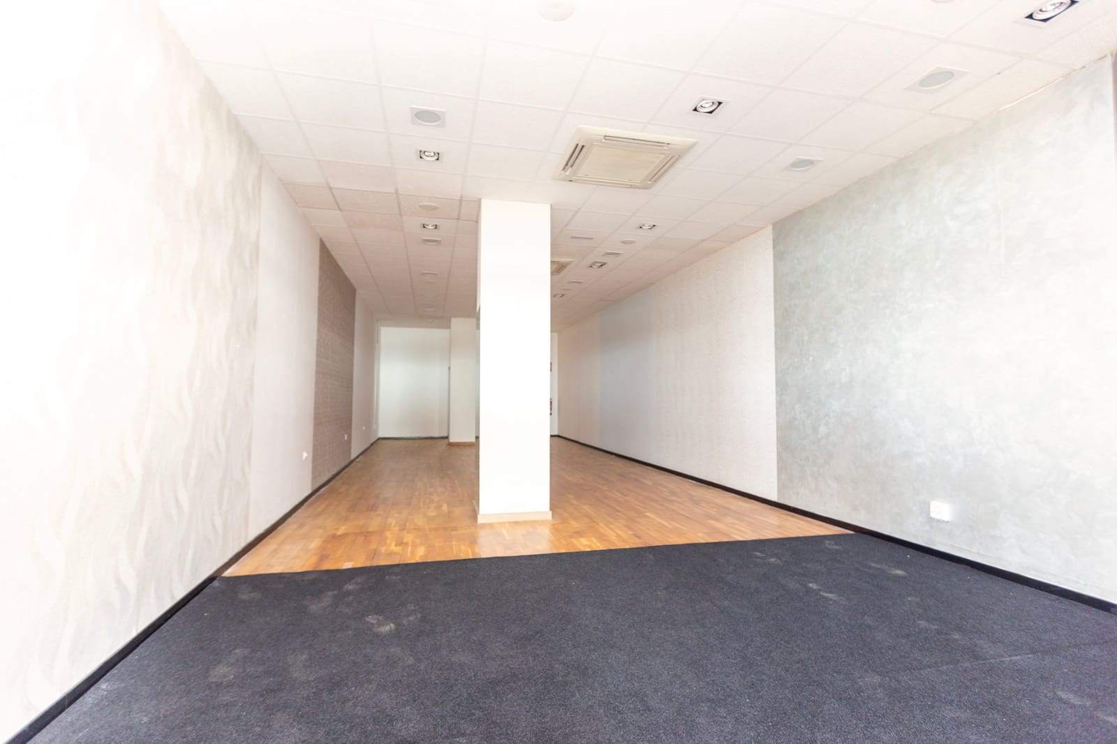 1 chambre Local Commercial à vendre à Playa Flamenca - 230 000 € (Ref: 4392484)