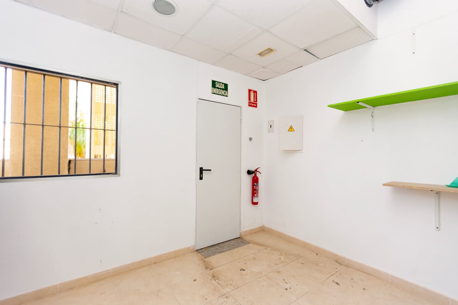 1 chambre Local Commercial à vendre à Playa Flamenca - 230 000 € (Ref: 4392484)