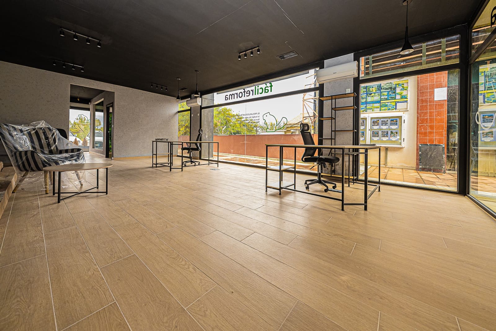 1 camera da letto Commerciale in vendita in Villamartin - 169.000 € (Rif: 4480628)