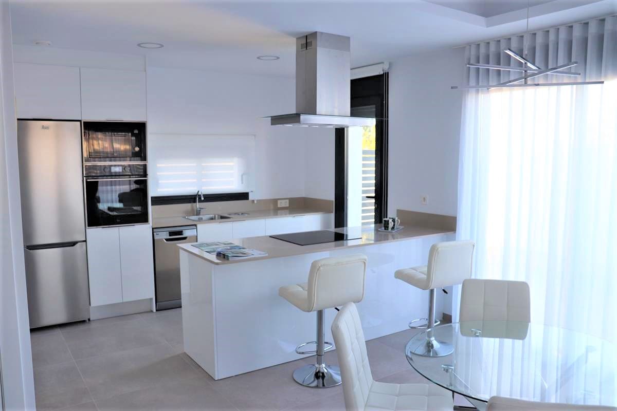 3 bedroom Villa for sale in Los Montesinos with pool - € 360,000 (Ref: 4630861)