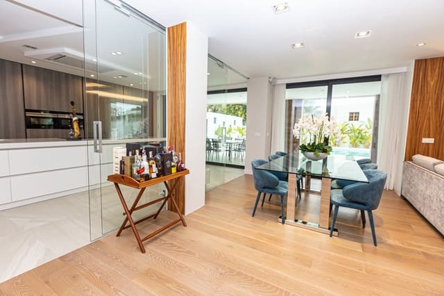 5 sypialnia Willa na sprzedaż w Dehesa de Campoamor, Orihuela z basenem - 1 900 000 € (Ref: 5067954)