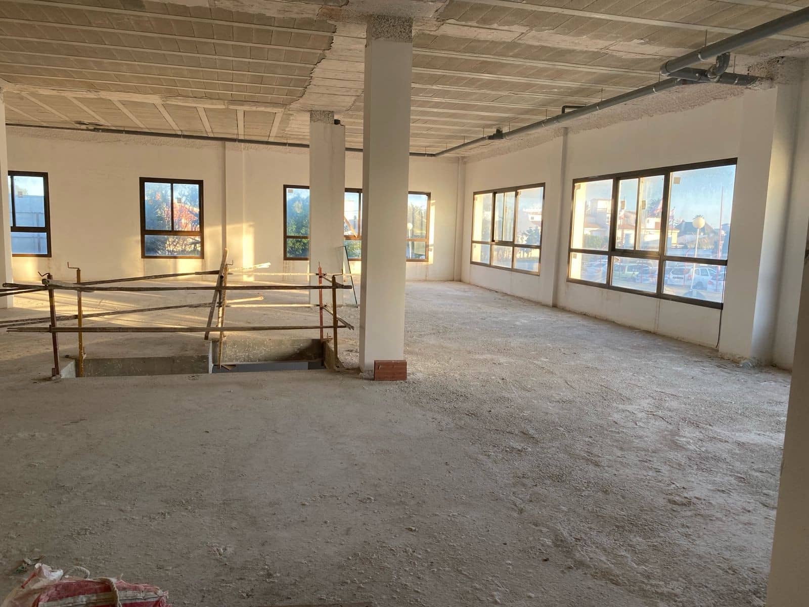 Erhverv til salg i La Zenia - € 1.800.000 (Ref: 5123231)