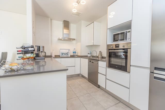 Apartamento de 2 habitaciones en Los Dolses, Orihuela en venta con piscina - 154.900 € (Ref: 5919461)