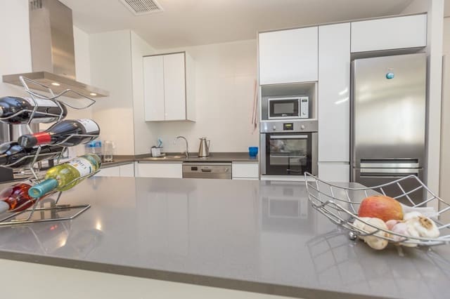 Apartamento de 2 habitaciones en Los Dolses, Orihuela en venta con piscina - 154.900 € (Ref: 5919461)