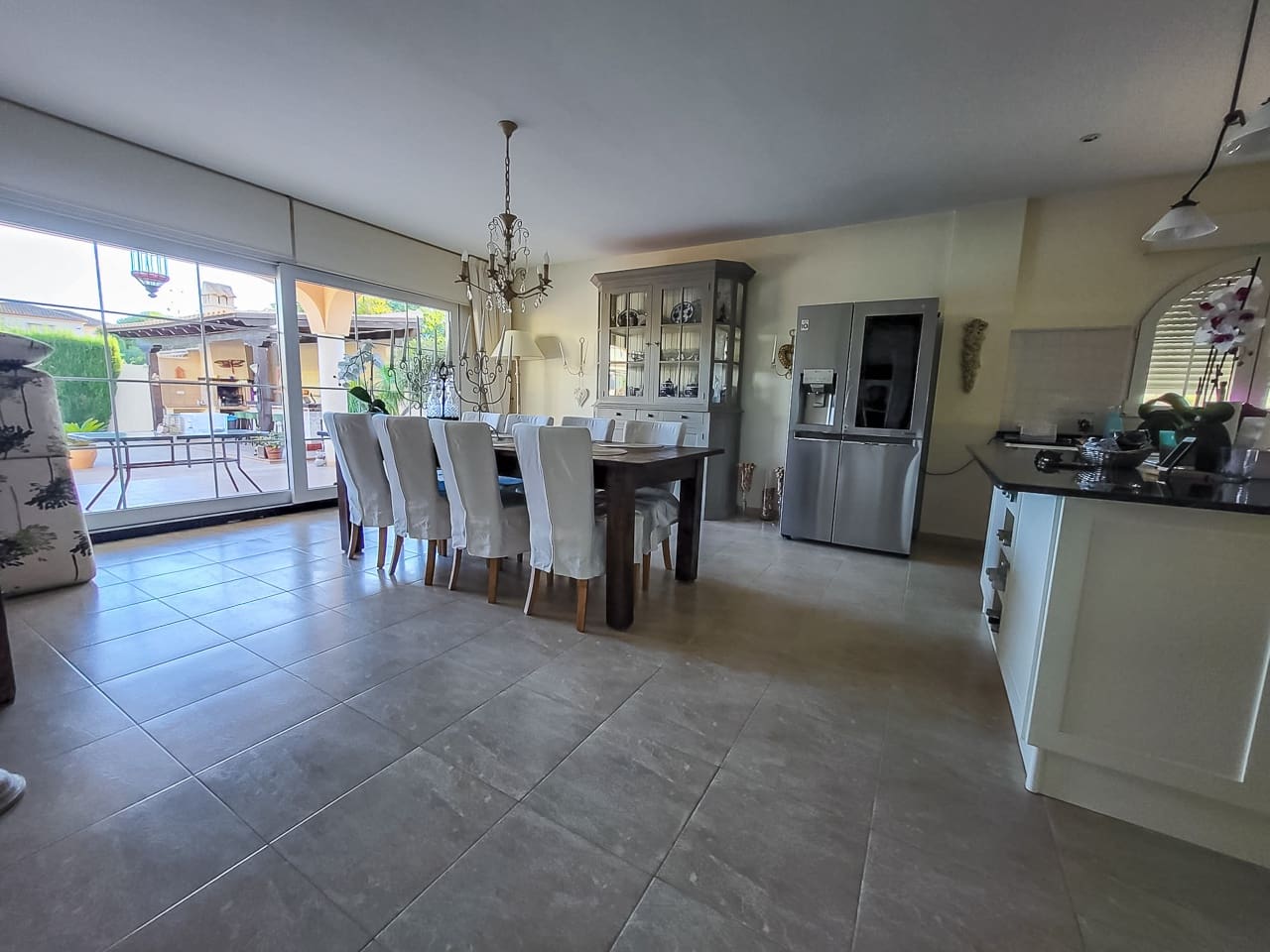 3 chambre Villa/Maison à vendre à Playa Flamenca avec piscine garage - 950 000 € (Ref: 6387211)