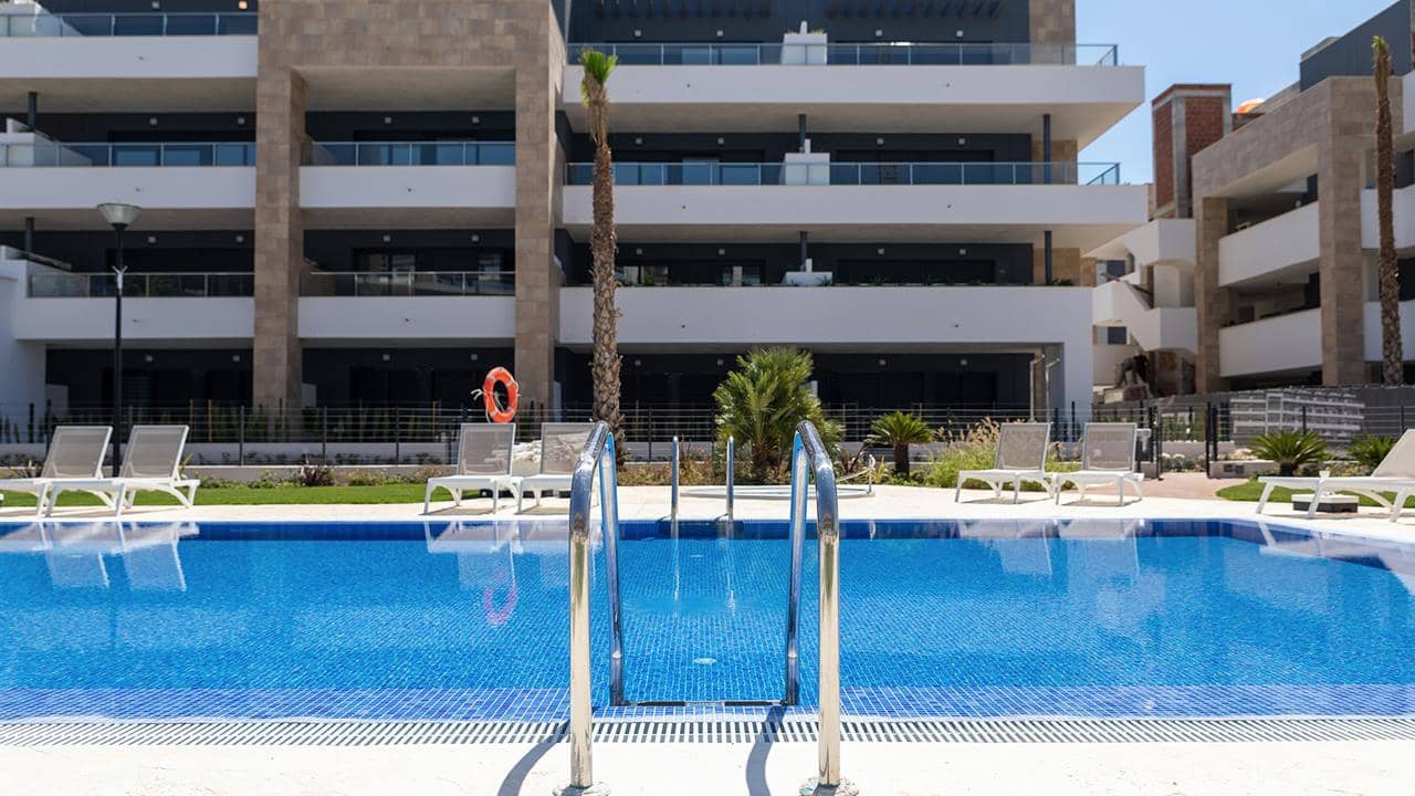 3 Zimmer Apartment zu verkaufen in Playa Flamenca mit Pool - 522.000 € (Ref: 6424344)