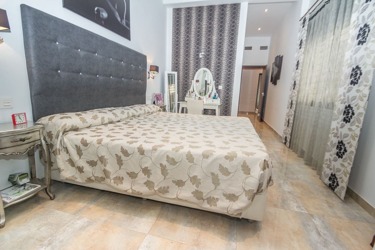 4 soverom Villa til salgs i Torre de la Horadada med svømmebasseng - € 595 000 (Ref: 6979188)