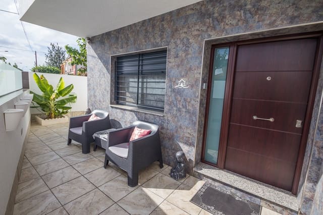 4 soverom Villa til salgs i Torre de la Horadada, Pilar de la Horadada med svømmebasseng - € 595 000 (Ref: 6979188)