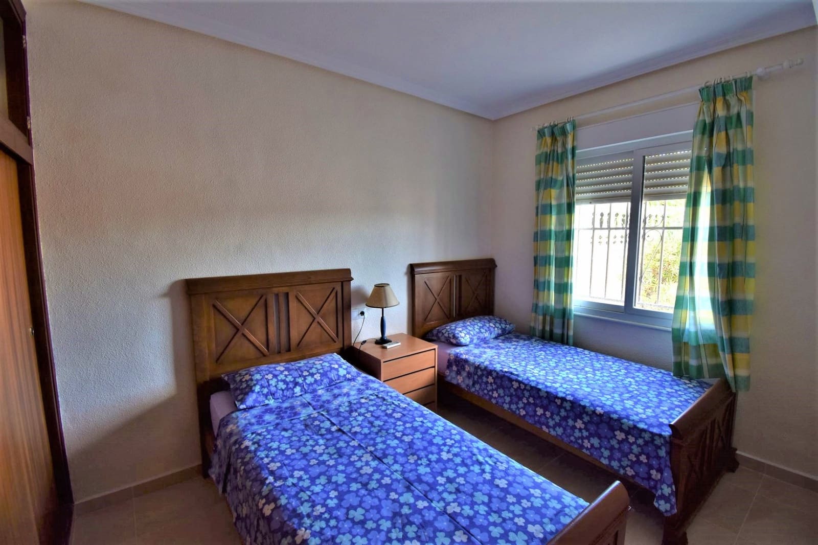 10 bedroom Villa for sale in Playa Flamenca with pool - € 3,000,000 (Ref: 7336671)