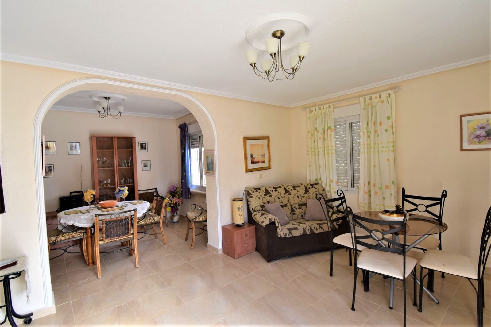 10 bedroom Villa for sale in Playa Flamenca with pool - € 3,000,000 (Ref: 7336671)