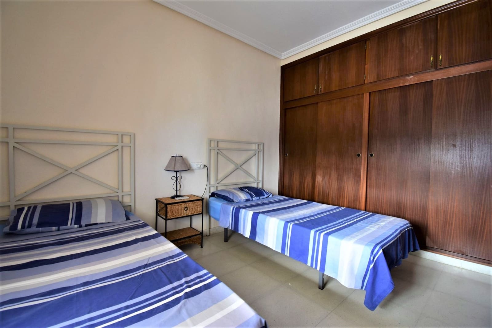 10 bedroom Villa for sale in Playa Flamenca with pool - € 3,000,000 (Ref: 7336671)