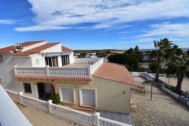 10 Zimmer Villa zu verkaufen in Playa Flamenca, Orihuela mit Pool - 3.000.000 € (Ref: 7336671)