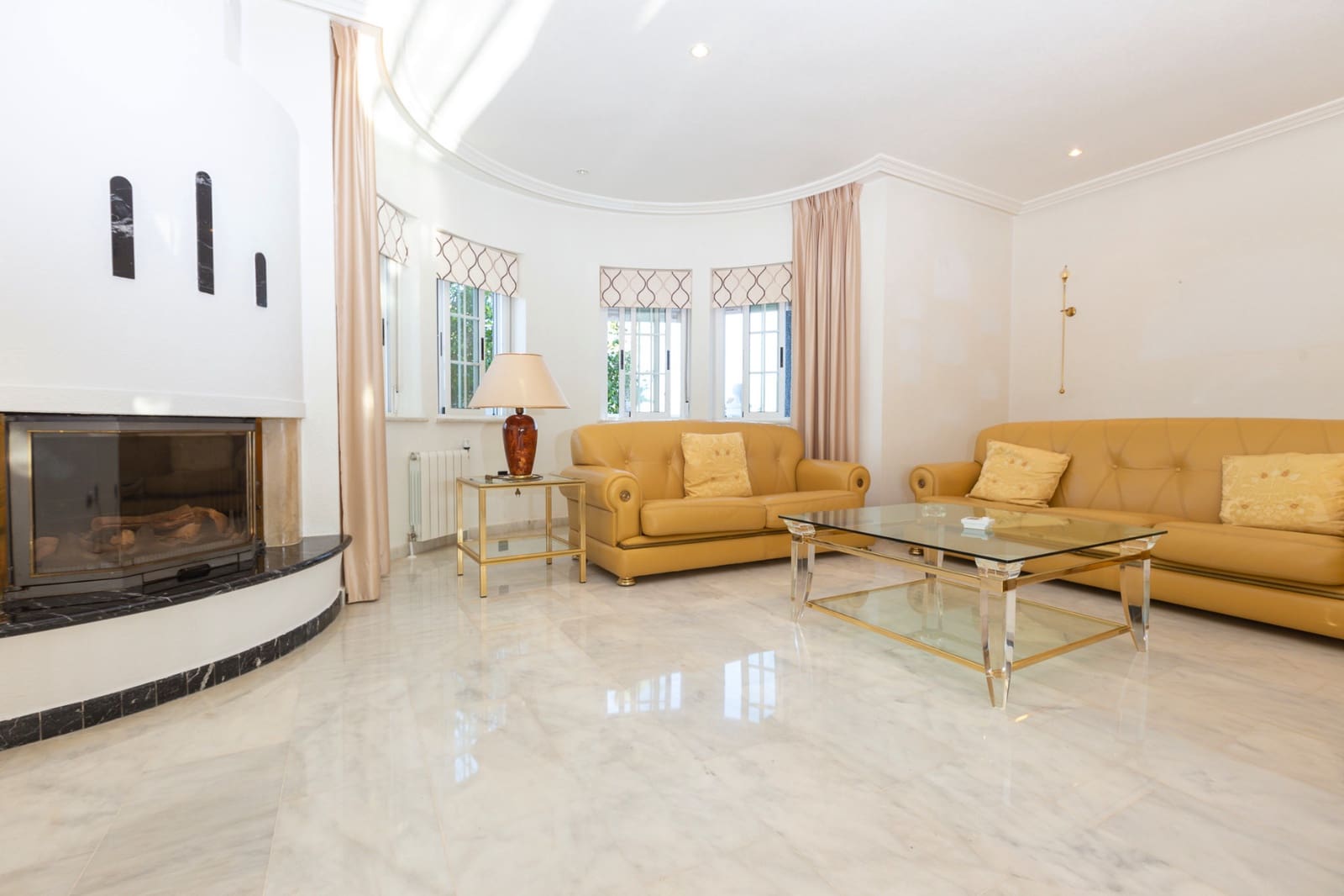 4 Zimmer Villa zu verkaufen in Ciudad Quesada mit Pool - 990.000 € (Ref: 7351435)