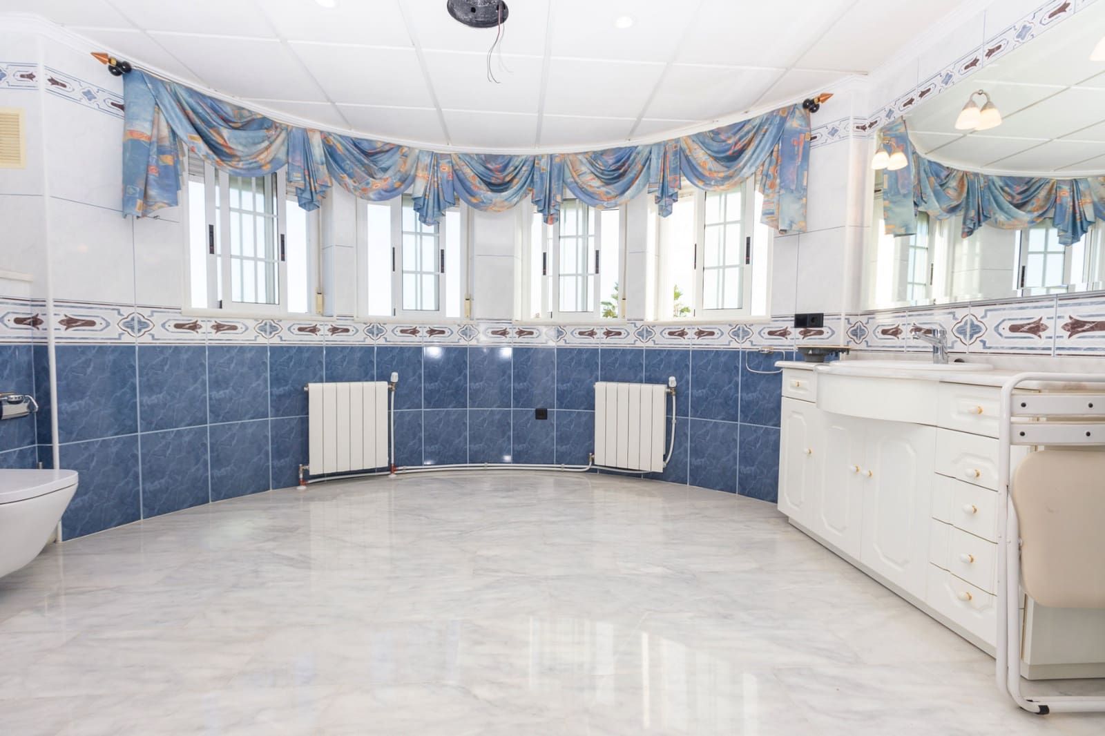 4 Zimmer Villa zu verkaufen in Ciudad Quesada mit Pool - 990.000 € (Ref: 7351435)