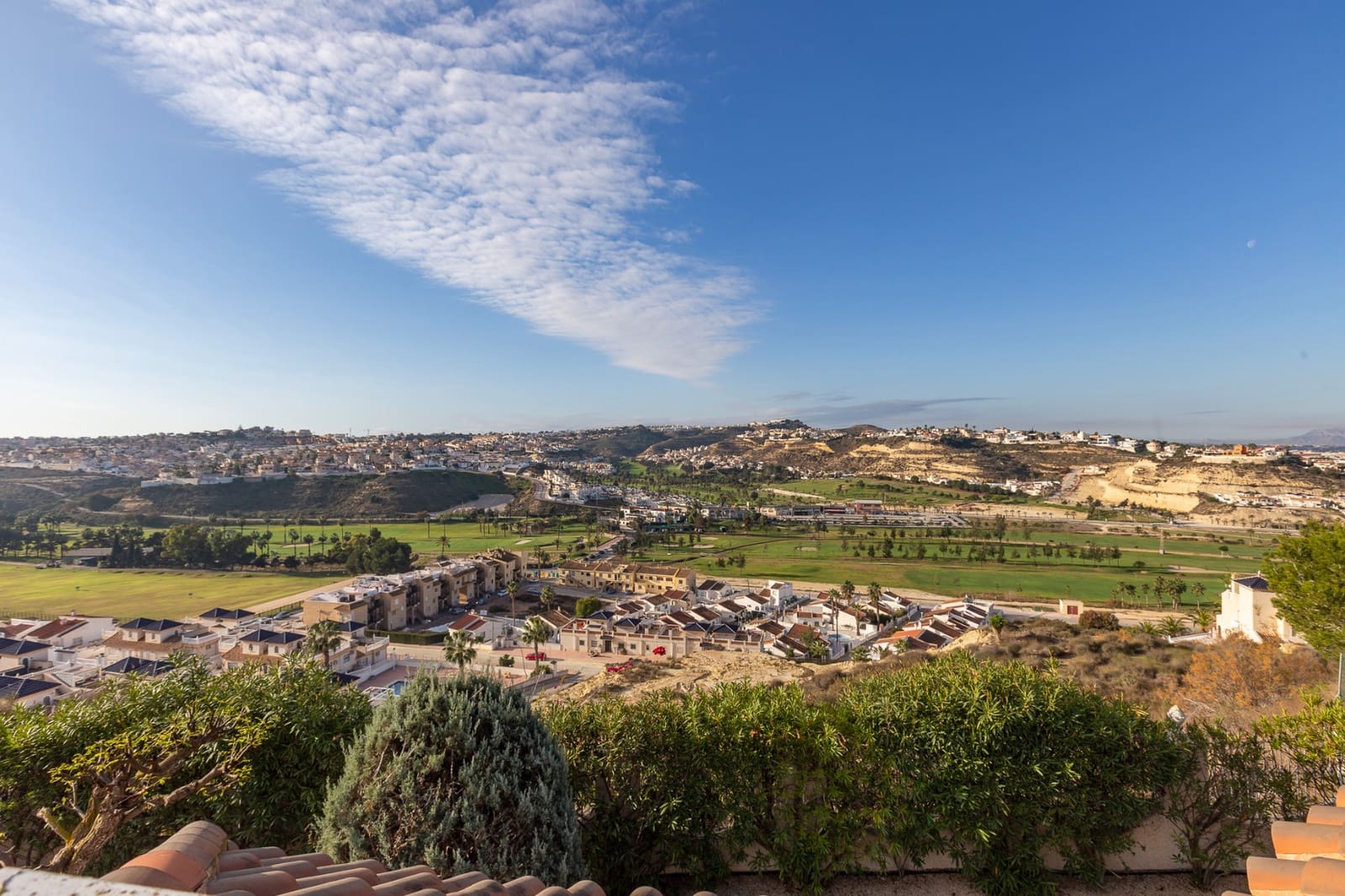 4 Zimmer Villa zu verkaufen in Ciudad Quesada mit Pool - 990.000 € (Ref: 7351435)