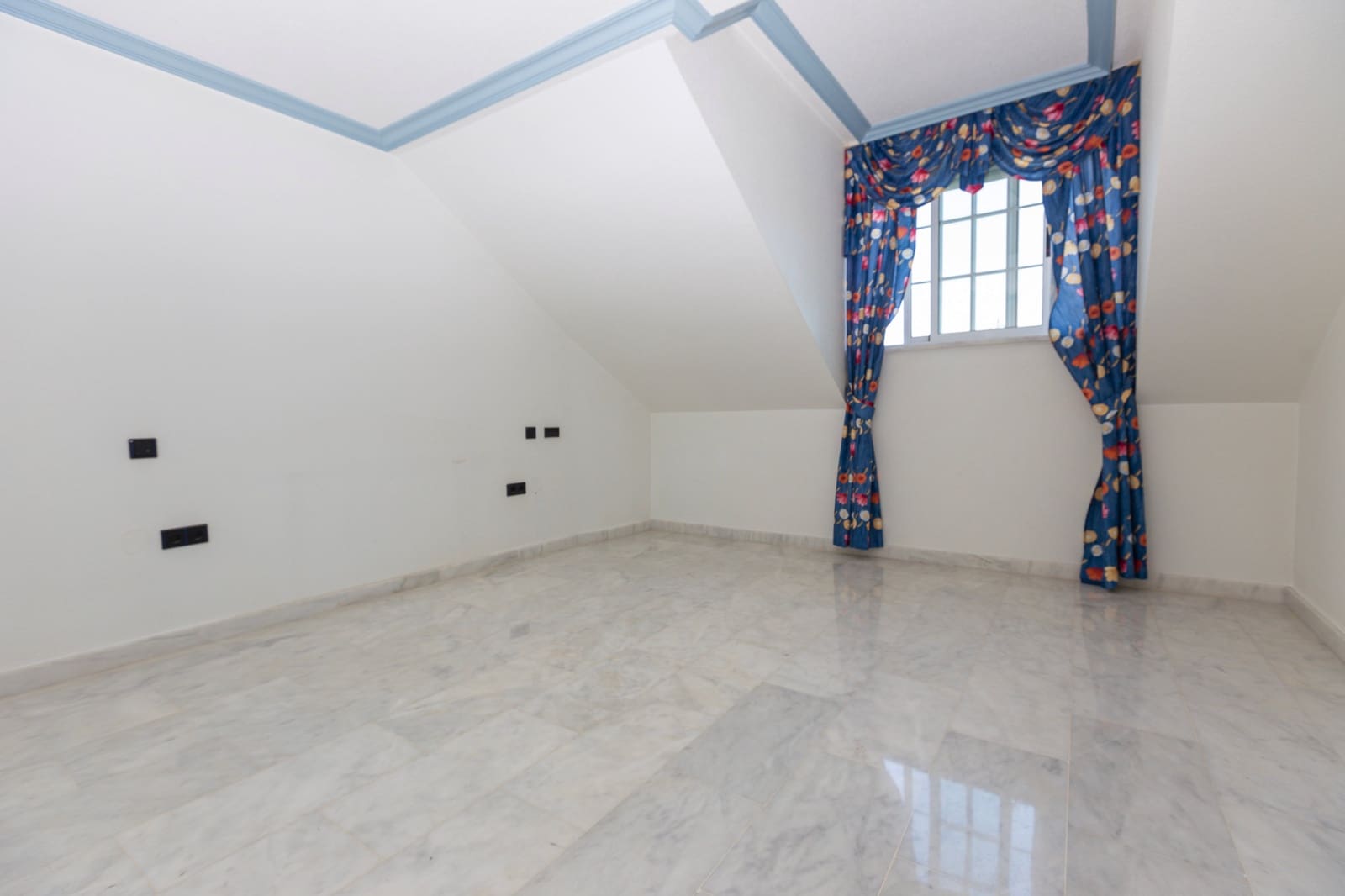 4 Zimmer Villa zu verkaufen in Ciudad Quesada mit Pool - 990.000 € (Ref: 7351435)