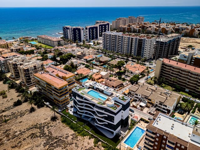 3 slaapkamer Appartement te koop in Punta Prima, Torrevieja met zwembad - € 412.000 (Ref: 7634316)
